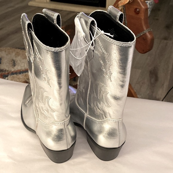 Indigo Metallic  Silver Cowgirl Boots Size 7 - Picture 4 of 5